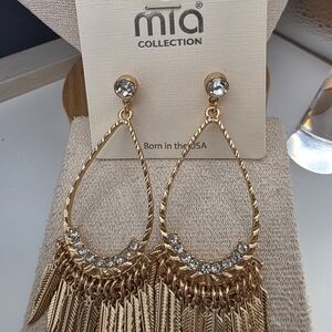Tea Collection Gold Teardrop Earrings (370)